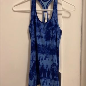 Lululemon Cool Racerback Tank Size 4. TAGS ATTACHED